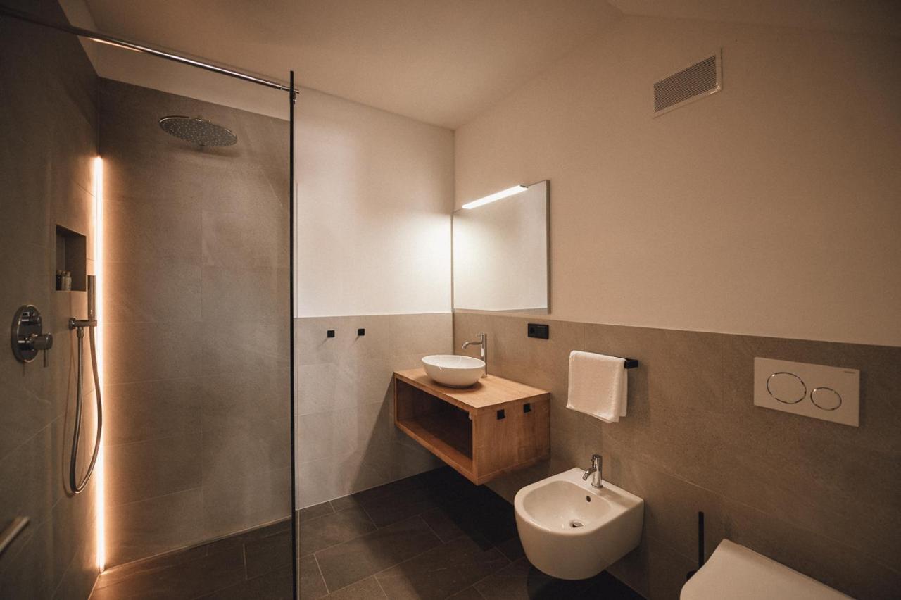 Pitzner - Winery & Apartment